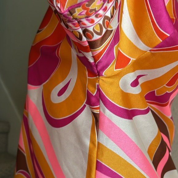 Express Sz M Graphic Print Button Down Shirt & Shorts Set. SOLD AS A SET. - Picture 3 of 16